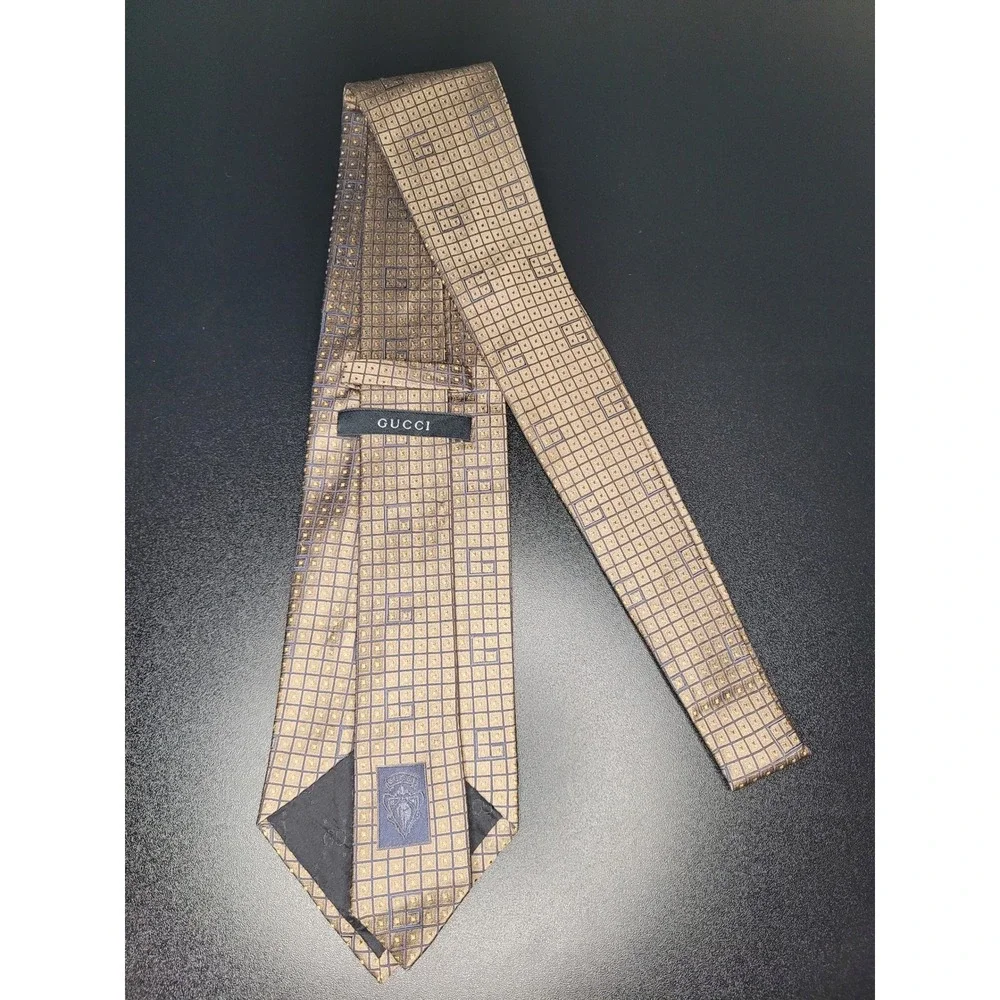 Gucci silk necktie